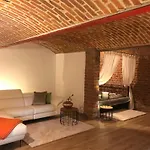 Leone Apartamento